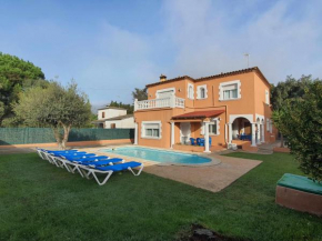 Costa Brava Suites Villa Cèsar